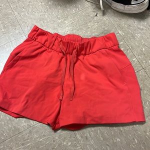 Lululemon Shorts size 4